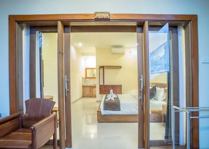 Saka House 3*