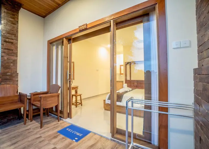 Guest house Saka House 3*